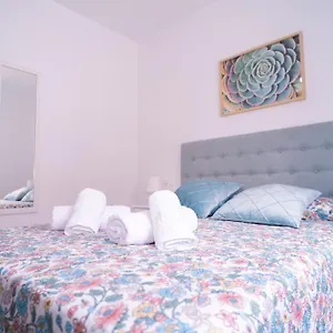 https://apartamento-patio-real-bellavista.es-andalucia.com